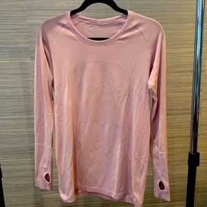 LuLuLemon Size 12 L/S Swiftly Tech